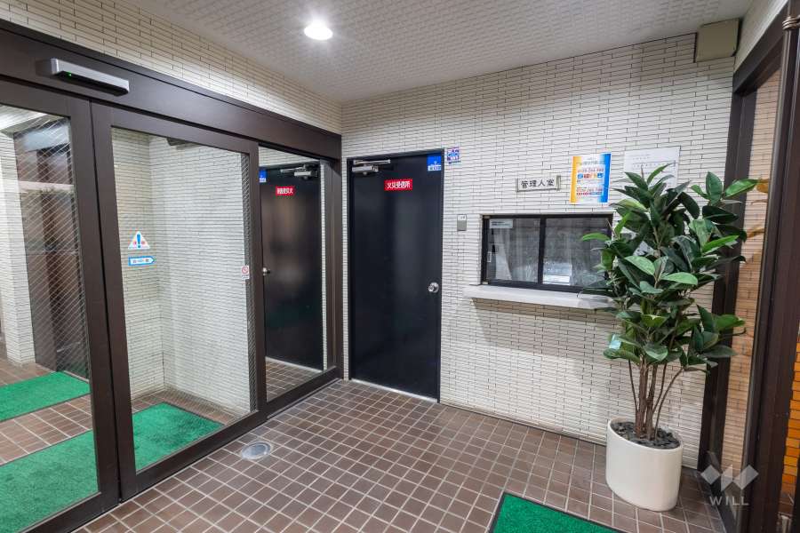 エントランス　