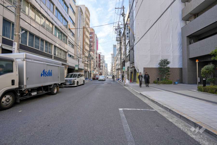 敷地南側の前面道路　