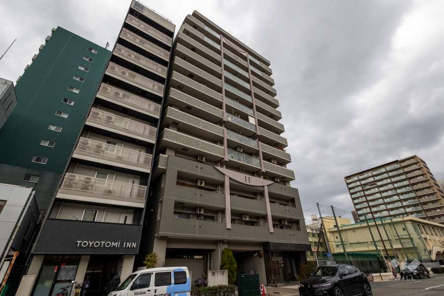 ルイシャトレ高津の外観（南東側から）