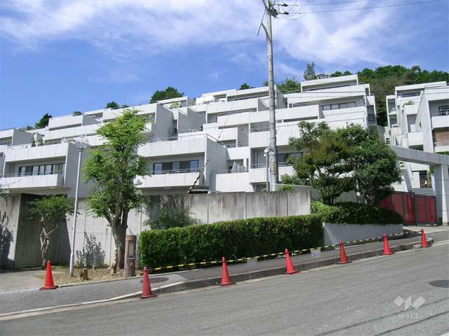 藤和ライブタウン箕面Ｅ棟の外観