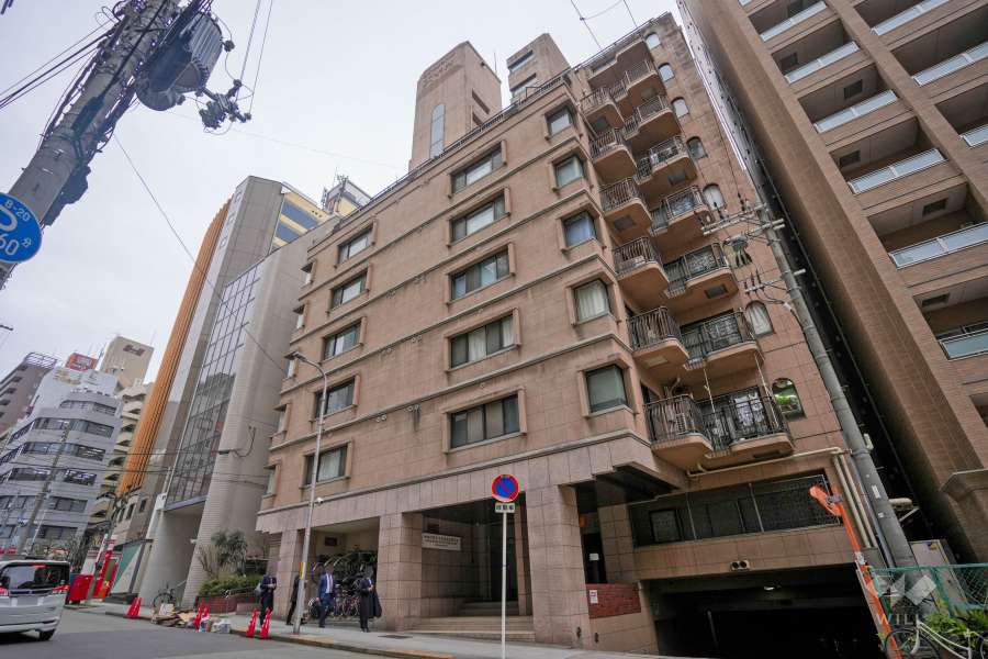 ロイヤルコーポ大手門の外観（北西側から）