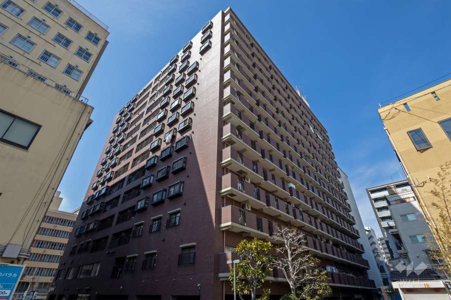 松屋町グランドハイツの外観（南東側から）
