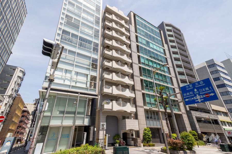 心斎橋スポット21の外観（南西側から）