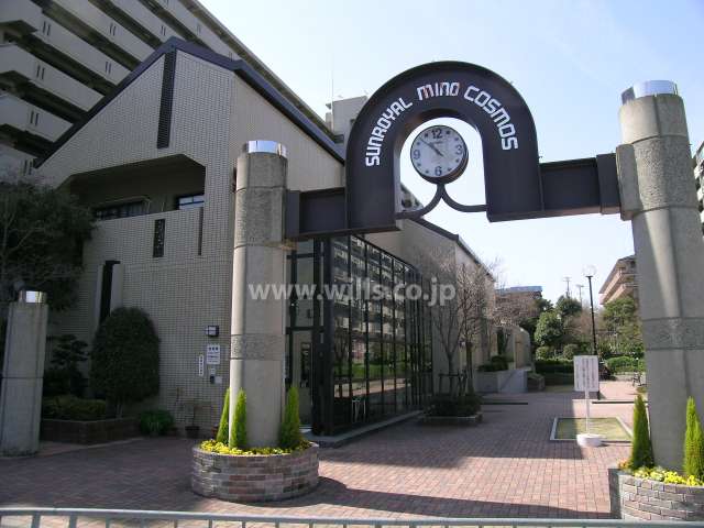 1号棟と2号棟の間にある管理棟