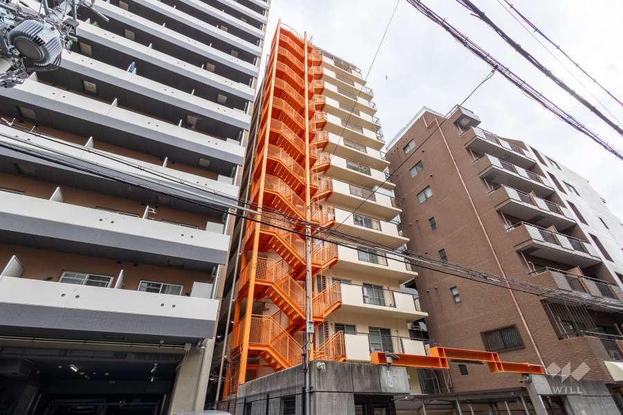 朝日プラザ夕陽ヶ丘3の外観（北西側から）