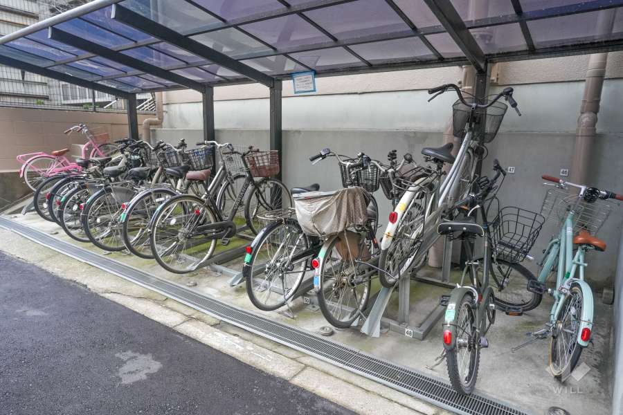 駐輪場（屋根あり）