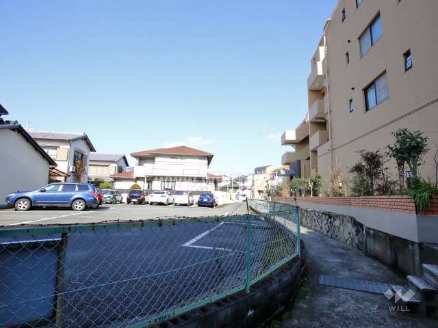 敷地西側の通路