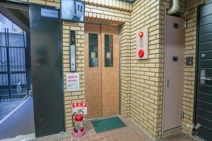 エレベーター