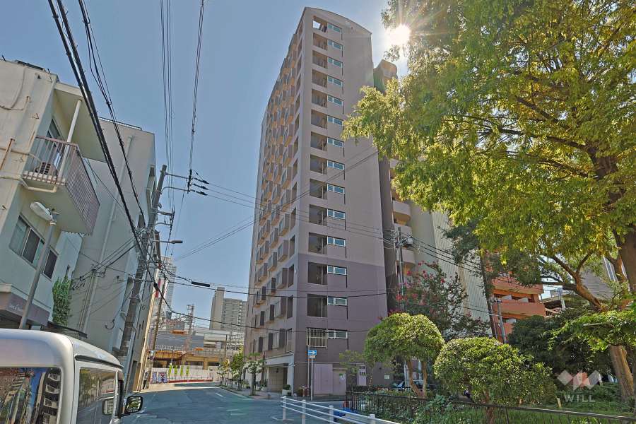 アーバンビュー西梅田パークサイドの外観（北東側から）