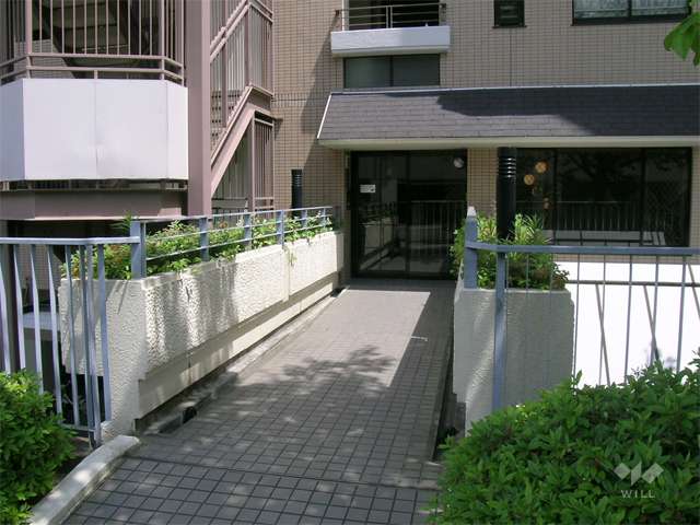 オートロック付きのエントランス