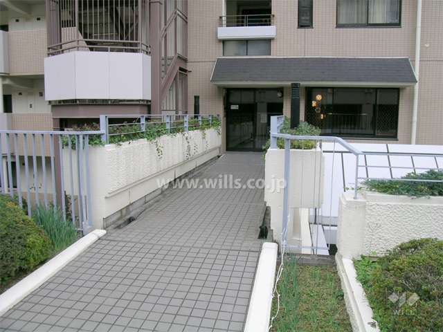 エントランスアプローチ