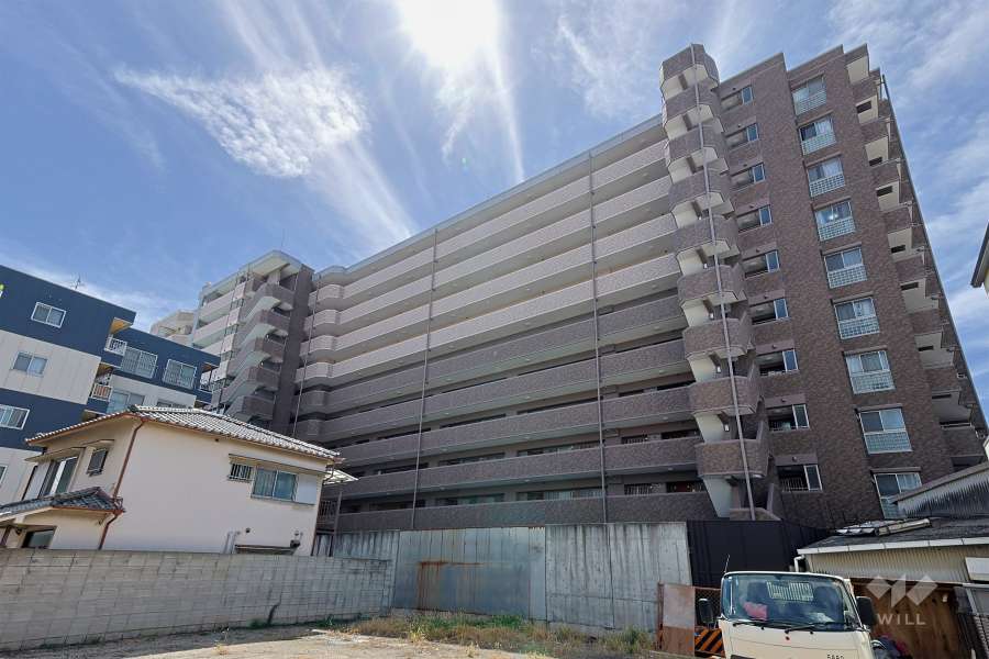 セレッソコート福島ウエストライブの外観（北側から）