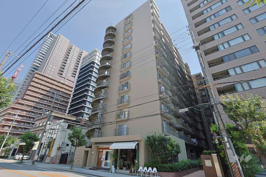 ドルミ堂島の外観（西側から）