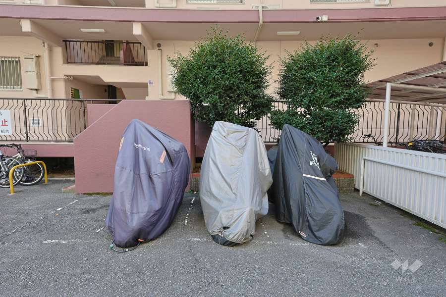 バイク置き場
