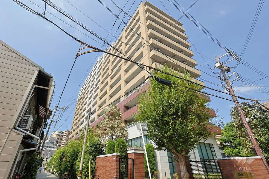 パークホームズ福島エルグレースの外観（南東側から）