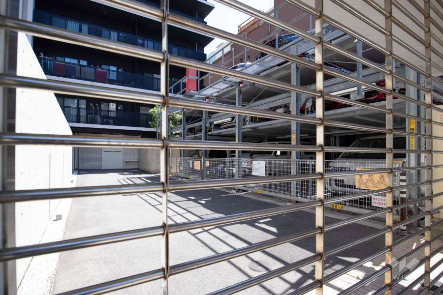 敷地内駐車場（屋外機械式）