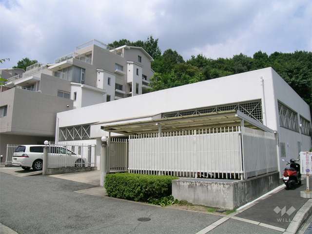 駐車場棟