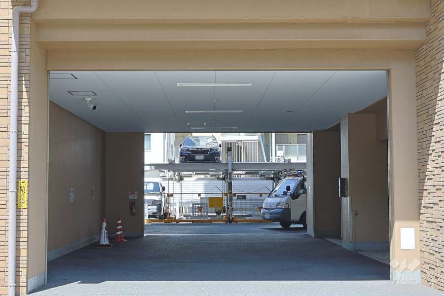 駐車場の出入り口
