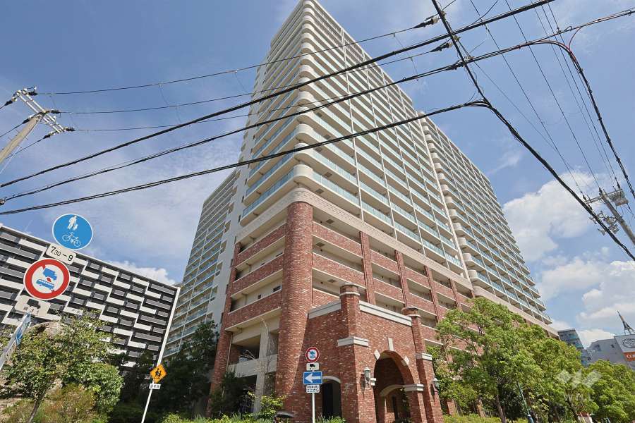 リバーガーデン福島木漏れ日の丘CD棟の外観（南西側から）