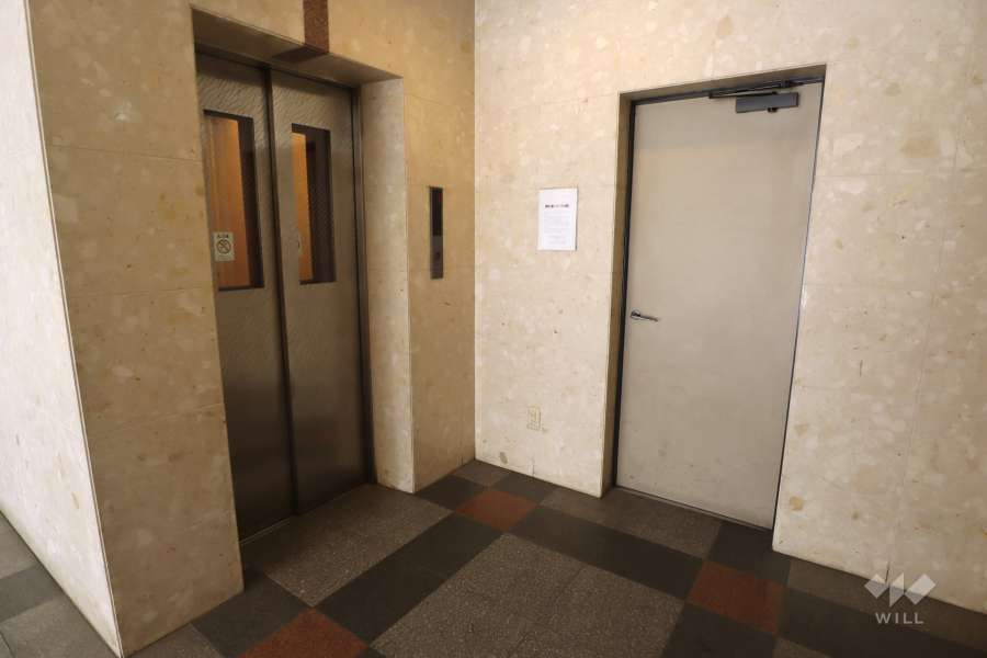 エレベーターホール