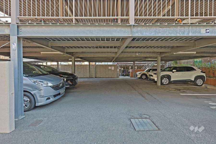 敷地内駐車場（屋内平面式）