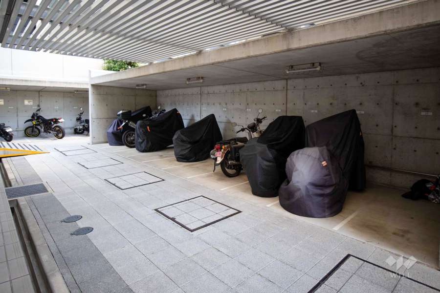 バイク置場