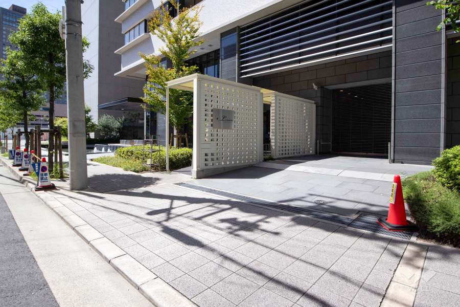 駐車場の出入口