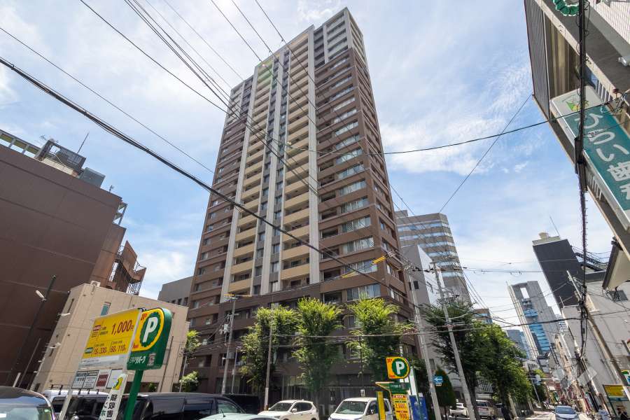 イトーピア西天満ソアーズタワーの外観（北東側から）