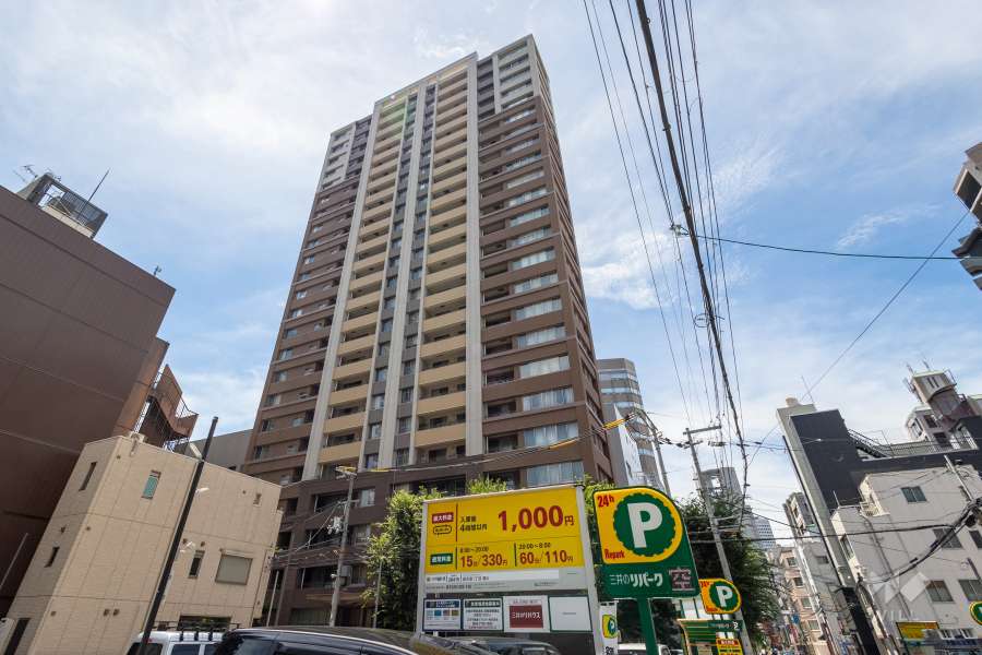 イトーピア西天満ソアーズタワーの外観（北東側から）2