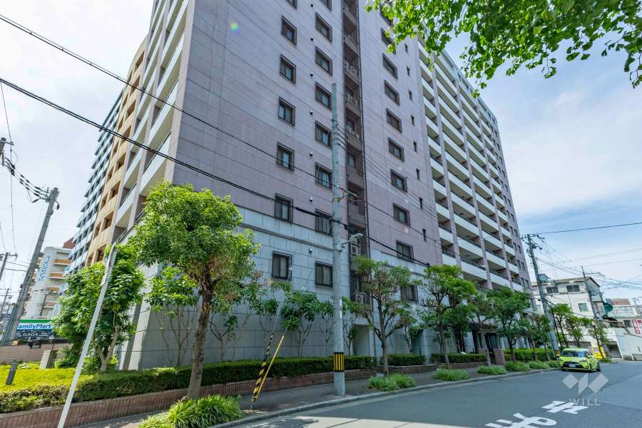 イトーピア扇町プレールメゾンの外観（南東側から）