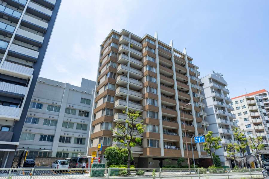ヴィルヌーブ松ケ枝町の外観（南東側から）