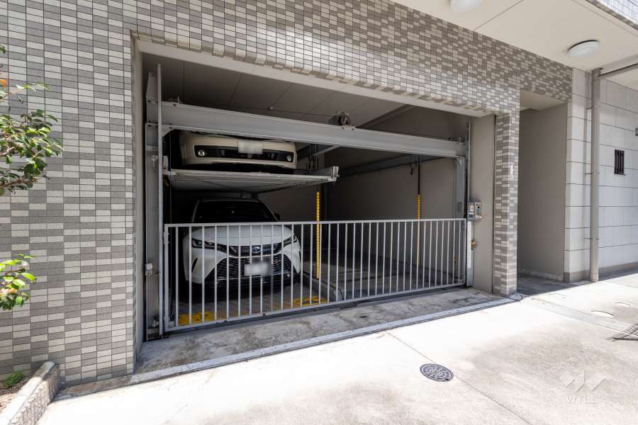 敷地内駐車場（屋内機械式）