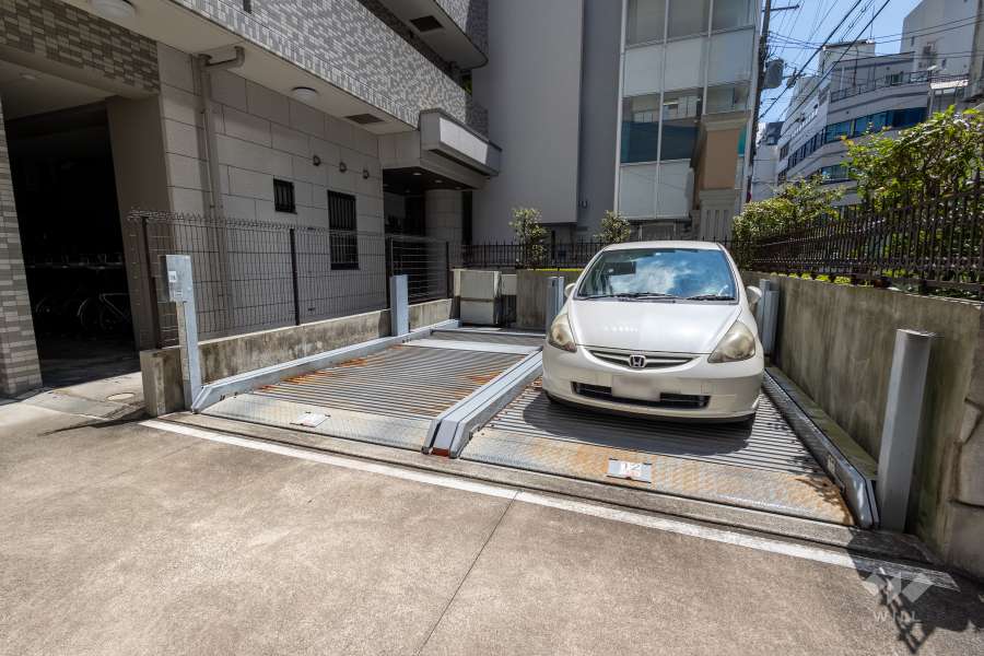 敷地内駐車場（屋外機械式）