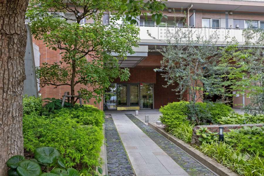 エントランスアプローチ