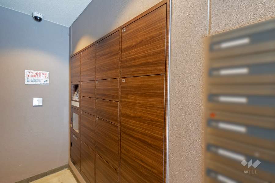 共用ポストと宅配ボックス