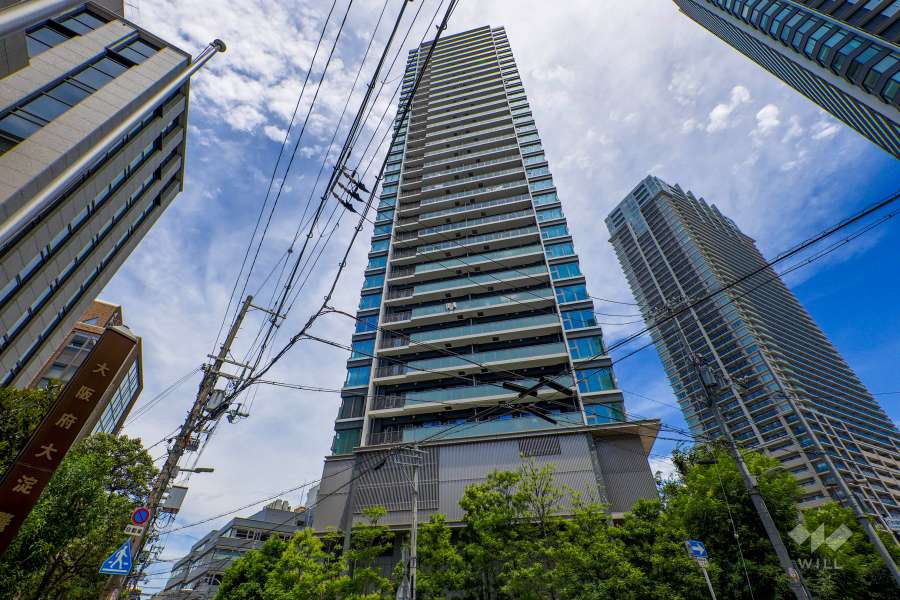 ザセントラルマークタワーの外観（南西側から）