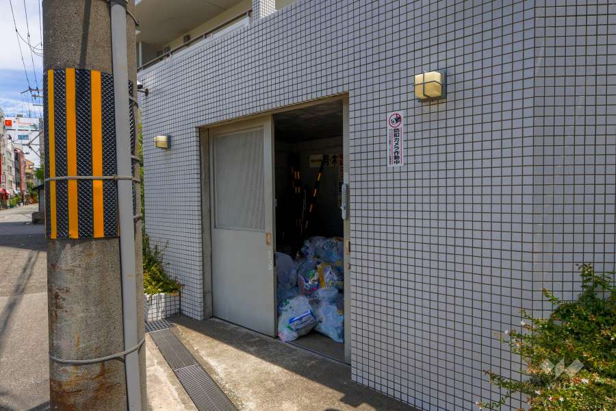 ゴミ置き場
