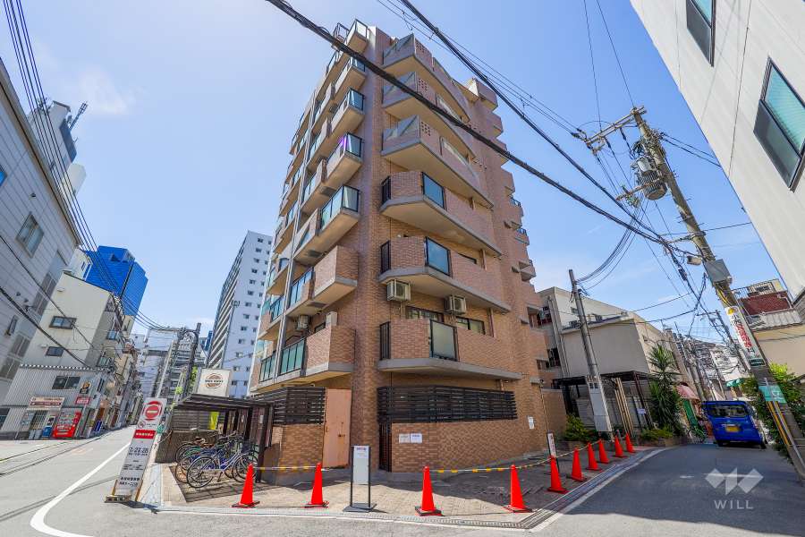 シーズ梅田東の外観（南東側から）
