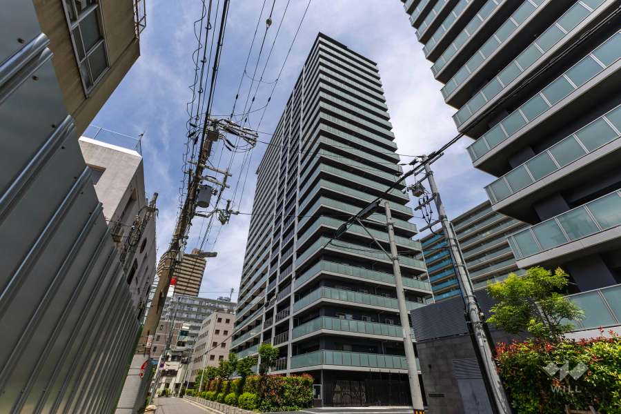 ジオ天六ツインタワーウエストの外観（南東側から）