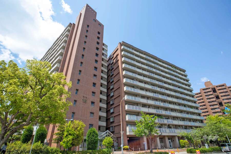 センチュリーさくら16の外観（南東側から）