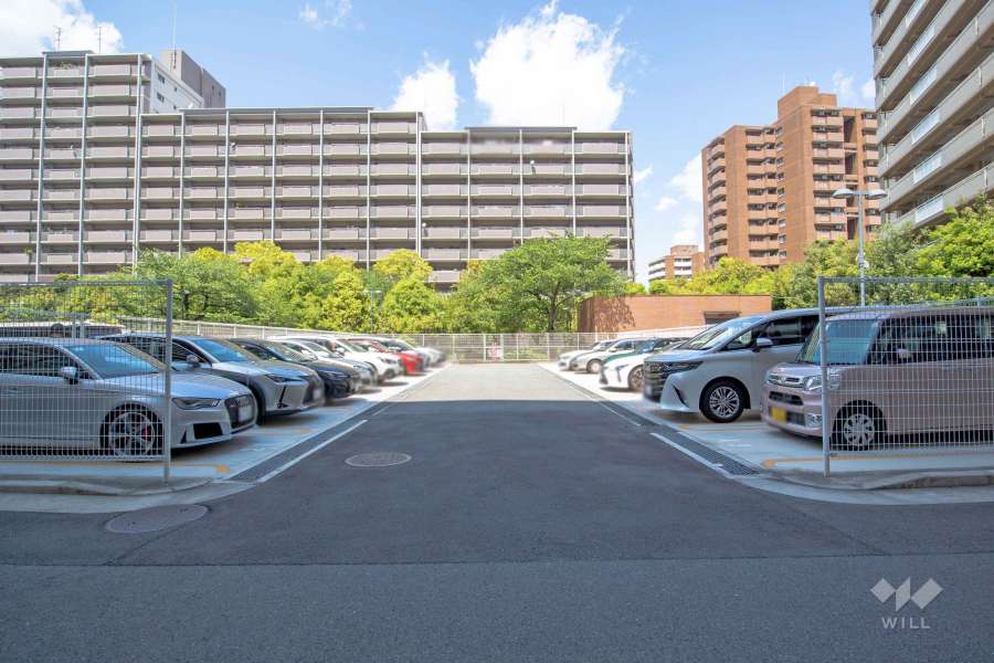 敷地内駐車場(屋外平面式)