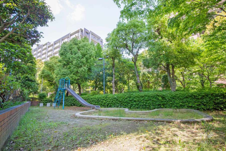 敷地に隣接する公園