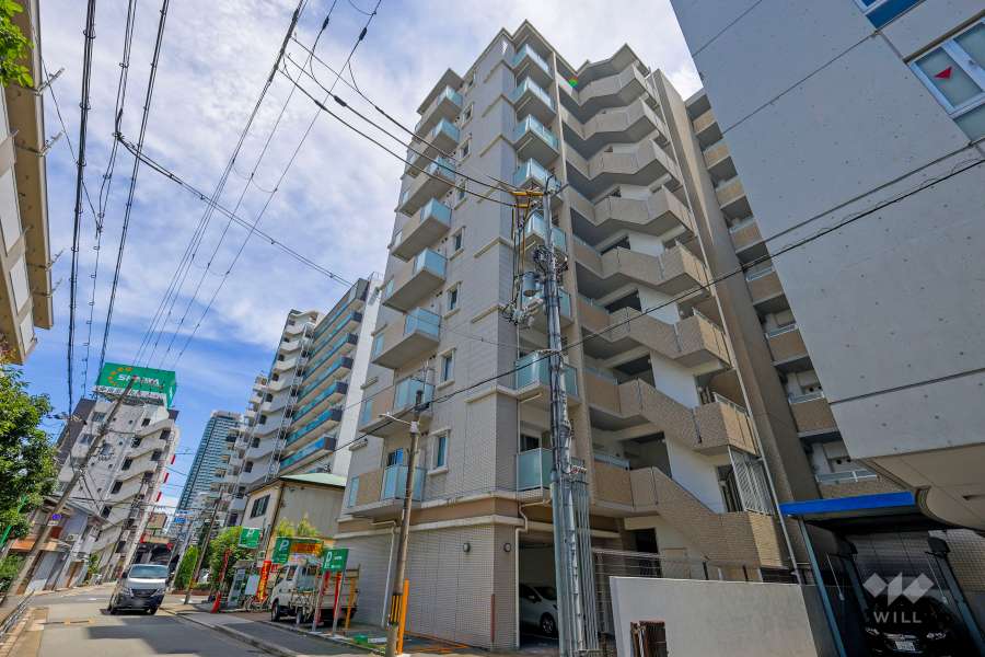 ドルチェヴィータ新梅田の外観（北西側から）