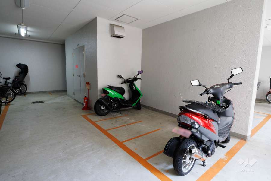 バイク置場