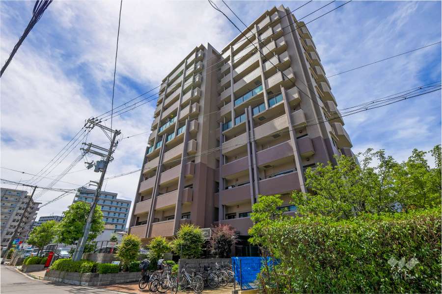 パラシオ北梅田の外観（南東側から）