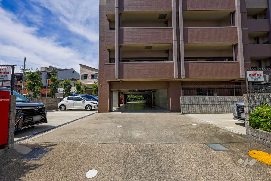 駐車場の出入り口