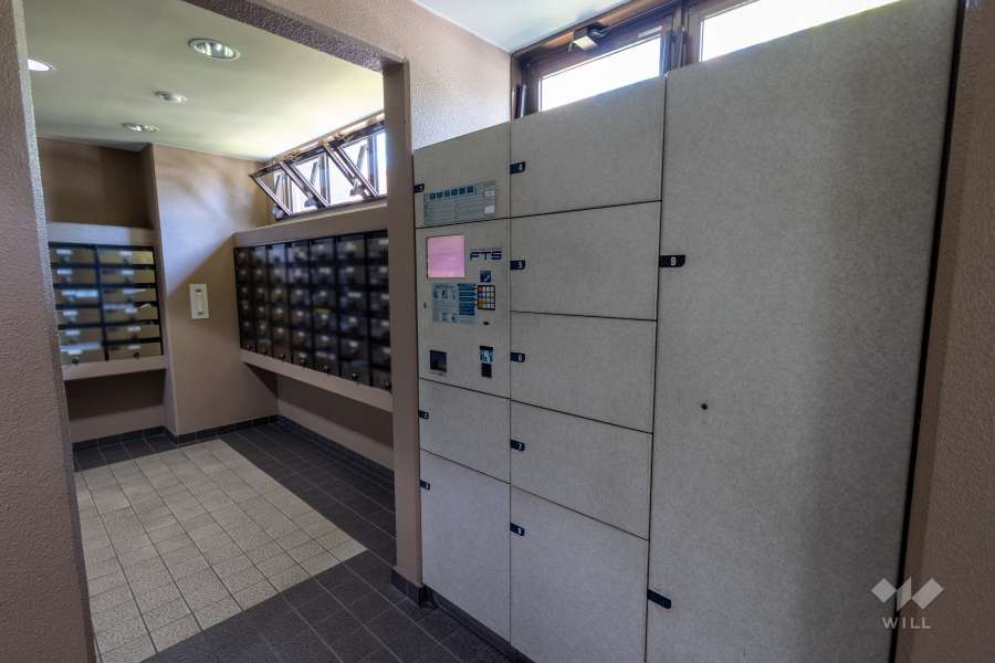 宅配ボックスと共用ポスト