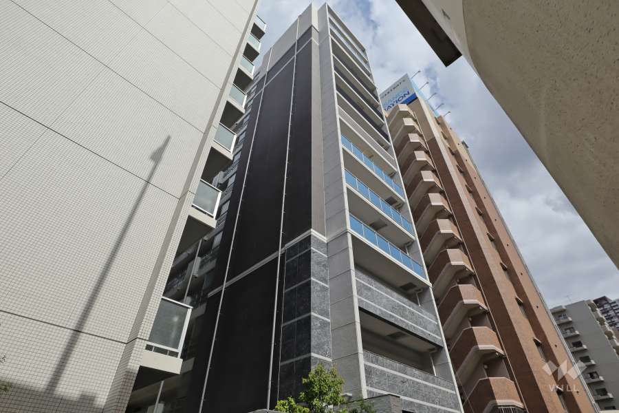 プレサンスロジェ梅田ノースの外観（北西側から）