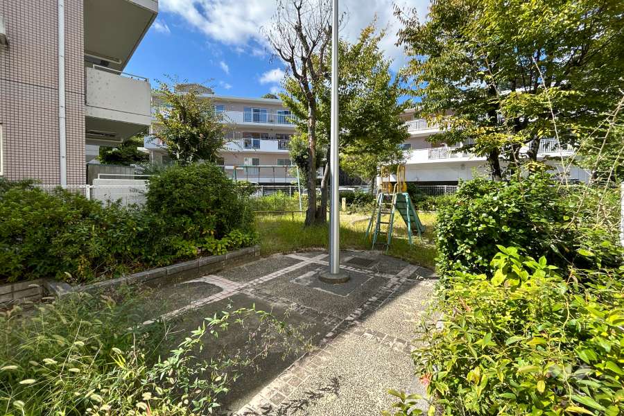 敷地内の公園