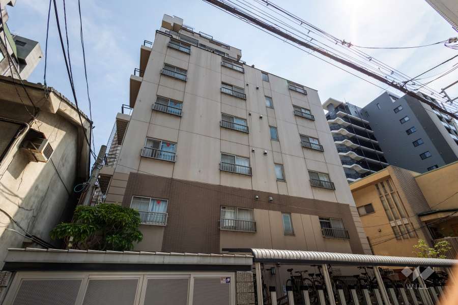 ベルデフラッツ南森町の外観（北東側から）